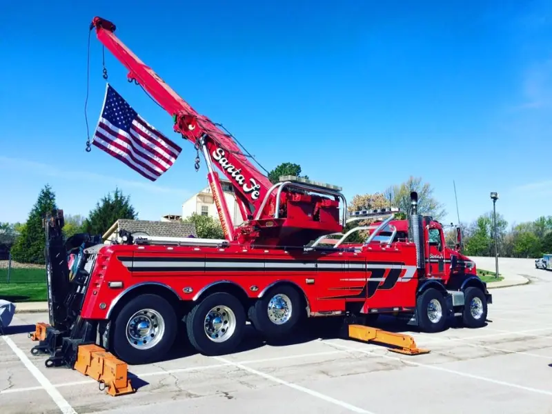Santa Fe Tow Service large rotator crane truck in Kansas City